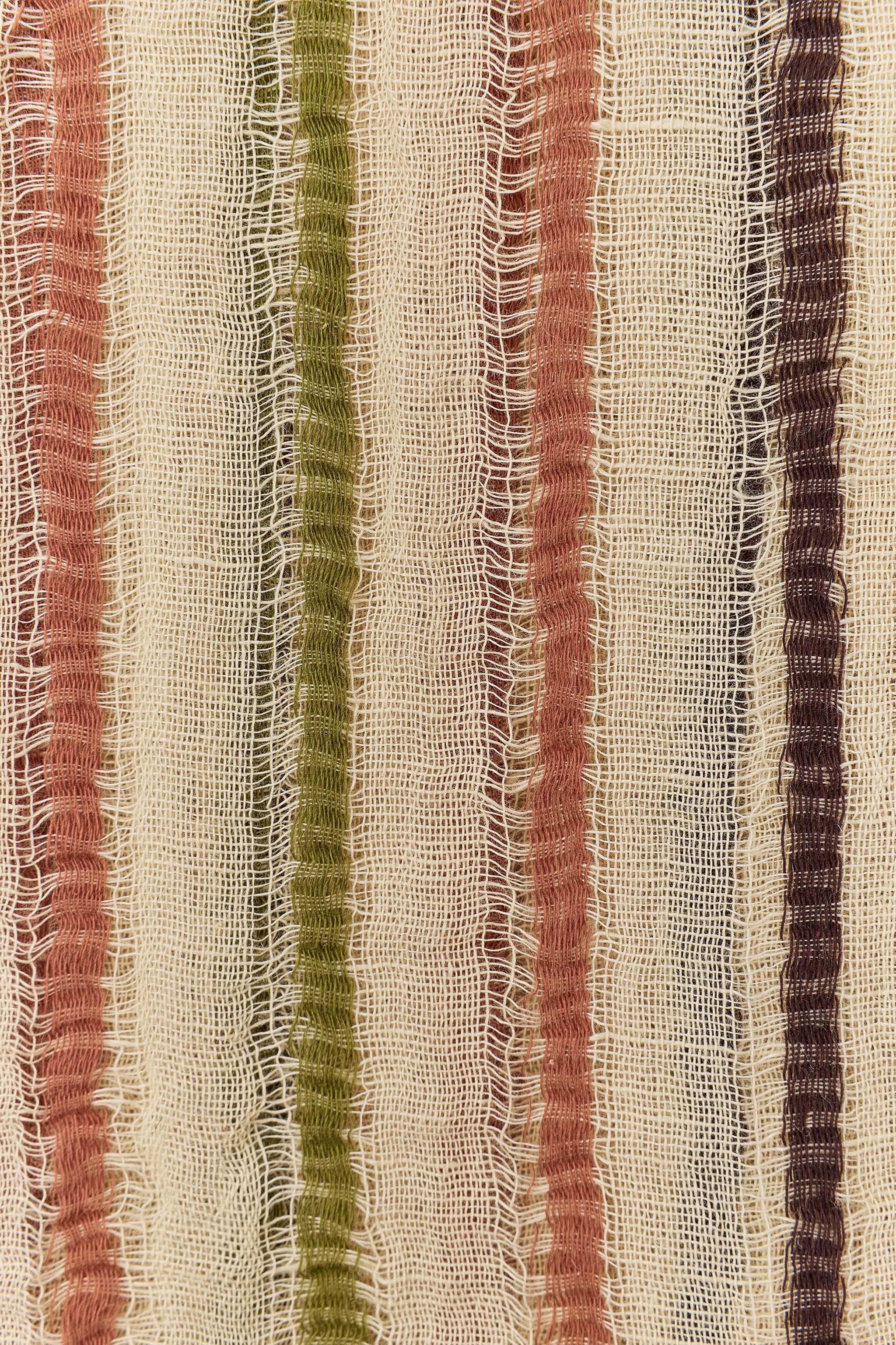 FOULARD AVEC LIN ET RAYURES